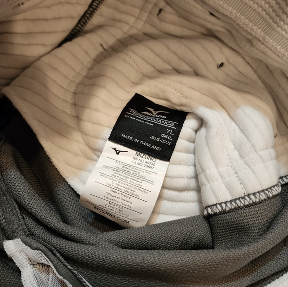 NWT YL Girls Mizuno Softball pants - Picture 2 of 4